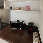 Urban Retreat - Centre - Sleeps 4
